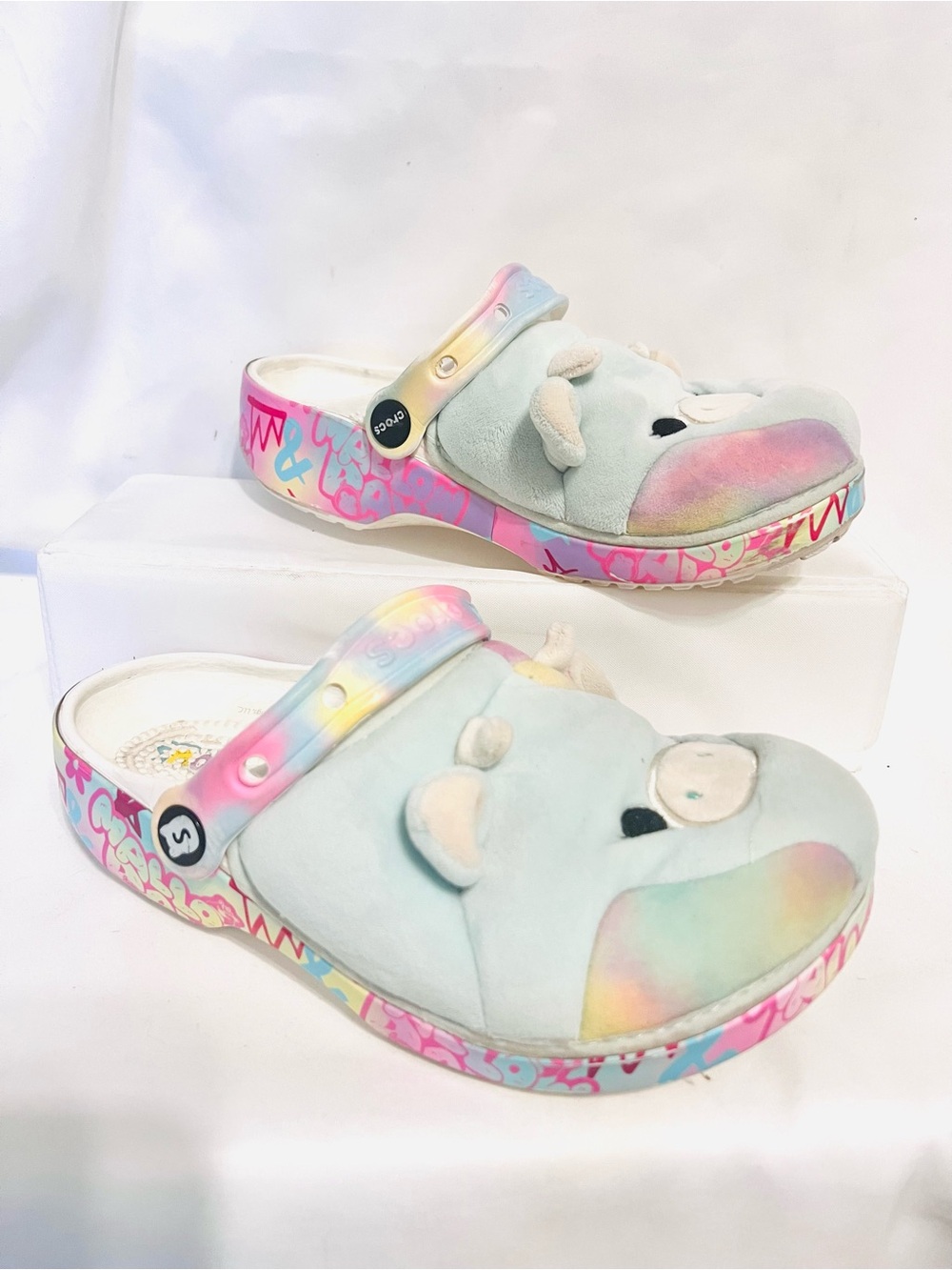 CROCS Unisex Squishmallows Cow Light Blue Pastel Rainbow Character Clog-M-5, W-7